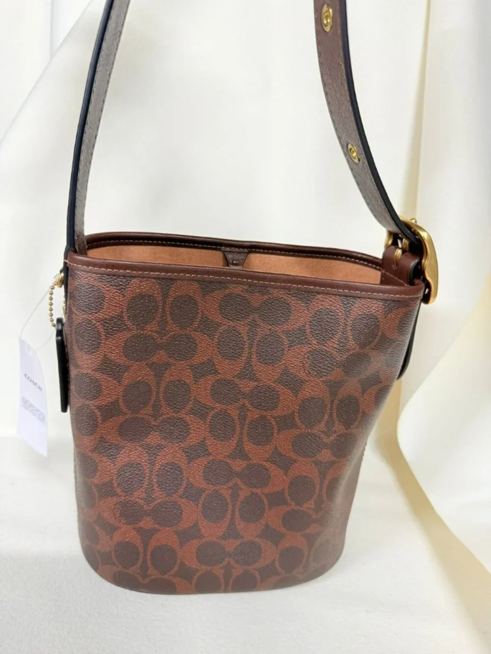 coach Bleecker Bucket Bag 21 In Signature Canvas ccx06